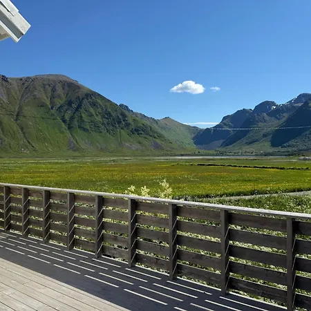 펜션 Lofoten Seaside Nature Retreat