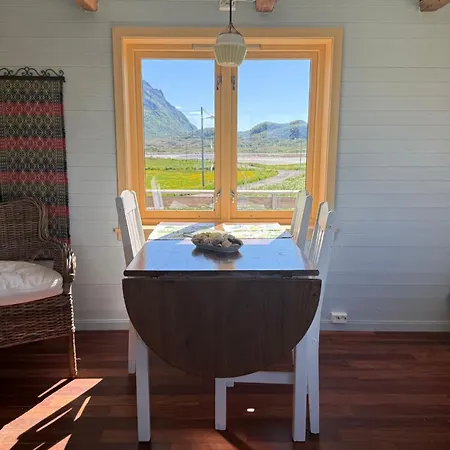 Lofoten Seaside Nature Retreat 펜션